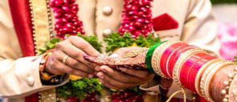 വിവാഹം കഴിഞ്ഞു മണിക്കൂറുകൾ മാത്രം; വധുവരൻമാർ മണിയറയിൽ മരിച്ച നിലയിൽ
