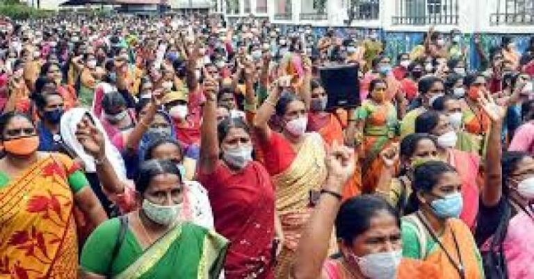 തിങ്കളാഴ്ച സെക്രട്ടറിയേറ്റിന് മുന്നിൽ ആശമാർ മുടി മുറിച്ച് പ്രതിഷേധിക്കും