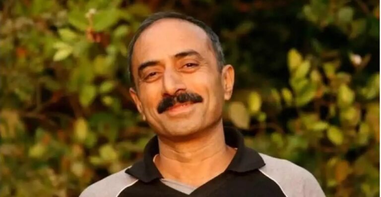 ‘കസ്റ്റഡി മരണക്കേസിലെ ജീവപര്യന്തം മരവിപ്പിക്കില്ല, സഞ്ജീവ് ഭട്ടിന് ജാമ്യം നൽകില്ല’; ഹർജി തള്ളി സുപ്രീംകോടതി