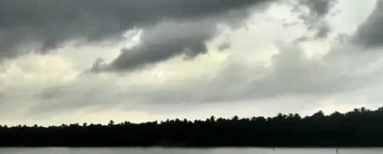 സംസ്ഥാനത്ത് വരുന്ന 4 ദിവസം ഇടിമിന്നലോടെ മഴയും കാറ്റും