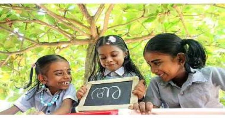 ഹൈസ്‌കൂളില്‍ 1200, യുപിയില്‍ 1000 മണിക്കൂര്‍; ഹൈക്കോടതിയുടെ അന്ത്യശാസനയ്ക്ക് പിന്നാലെ വിദ്യാഭ്യാസ കലണ്ടര്‍ പുറത്തിറക്കി