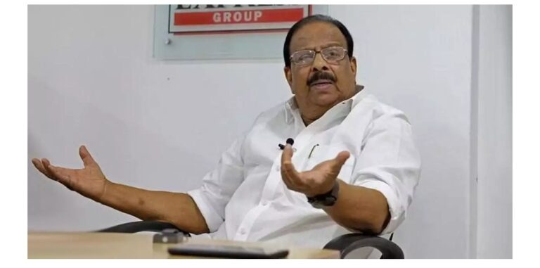 ‘രോഗി ആണെന്ന് കാണിച്ച് മൂലയ്ക്ക് ഇരുത്താൻ ഒരു ഗ്രൂപ്പ് പ്രവർത്തിക്കുന്നു, അഖിലേന്ത്യാ കമ്മിറ്റി എന്നെ മാറ്റില്ലെന്ന് ഉറപ്പാണ്’; കെ സുധാകരൻ