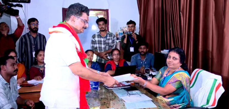നിലമ്പൂർ ഉപതിരഞ്ഞെടുപ്പ്; പി വി അൻവർ നാമനിർദ്ദേശ പത്രിക സമർപ്പിച്ചു