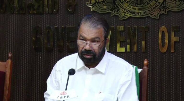 2025-26 അധ്യയന വര്‍ഷത്തെ സ്കൂൾ വിദ്യാർഥികളുടെ കണക്കെടുപ്പ് നാളെ, അപാകത വന്നാൽ ഉത്തരവാദിത്വം പ്രധാന അധ്യാപകന്; മന്ത്രി വി ശിവൻകുട്ടി