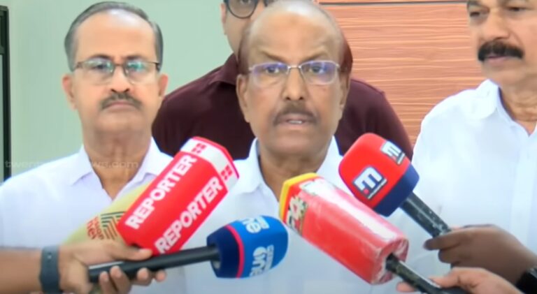 ‘ആര്യാടൻ ഷൗകത്തിന്റെ വിജയത്തിന് വേണ്ടി നന്നായി പ്രവർത്തിച്ചു, യുഡിഎഫ് ക്യാമ്പ് ആത്മവിശ്വാസത്തിലാണ്’; പി കെ കുഞ്ഞാലിക്കുട്ടി