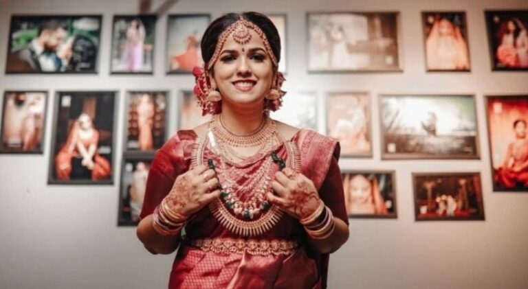 വിപഞ്ചികയുടെ മൃതദേഹം നാട്ടിലേക്ക് കൊണ്ടുവരും; മകളുടെ സംസ്‌കാരം ദുബായില്‍; ചര്‍ച്ചയില്‍ തീരുമാനം