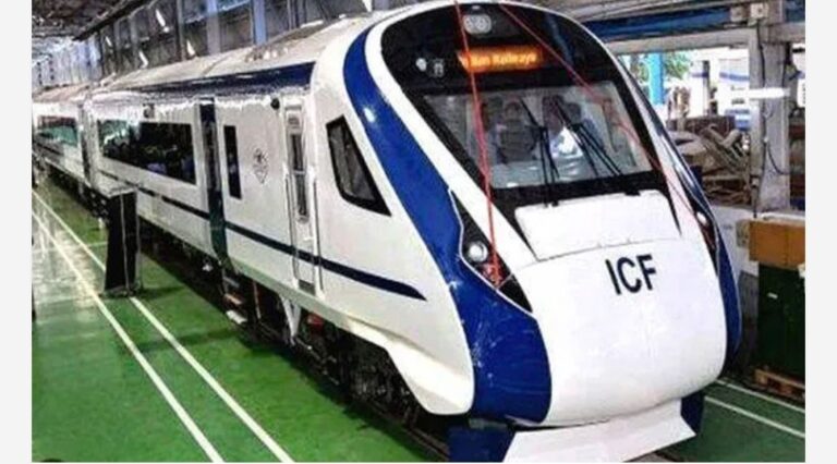 വന്ദേഭാരത് സ്റ്റേഷനുകളിൽ എത്തുന്നതിന് 15 മിനിറ്റ് മുൻപ് വരെ ടിക്കറ്റുകൾ ബുക്ക് ചെയ്യാം; സൗകര്യമൊരുക്കി റെയിൽവേ