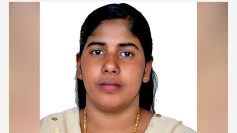 നിമിഷപ്രിയയുടെ മോചനം: കേന്ദ്ര സർക്കാർ ഇടപെടൽ ആവശ്യപ്പെട്ടുള്ള ഹർജി എട്ട് ആഴ്ച കഴിഞ്ഞ് പരിഗണിക്കാൻ മാറ്റി സുപ്രീംകോടതി