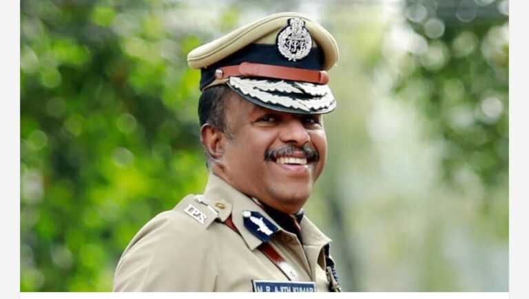 അനധികൃത സ്വത്ത് സമ്പാദന കേസിൽ എംആർ അജിത് കുമാറിന് തിരിച്ചടി; ക്ലീൻ ചിറ്റ് റിപ്പോർട്ട് തള്ളി വിജിലൻസ് കോടതി