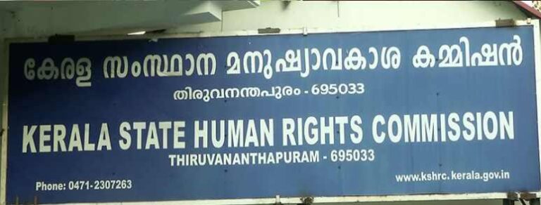 ഫ്ലാറ്റ് നിർമ്മിച്ച് കൈമാറാൻ വൈകി, ഉപഭോക്താവിന് വാടകയും നഷ്ടപരിഹാരവും നൽകണം