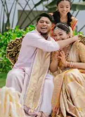 മകളുടെ കൈപ്പിടിച്ച് കതിർ മണ്ഡപത്തിലേക്ക്; ആര്യ ബഡായി വിവാഹിതയായി