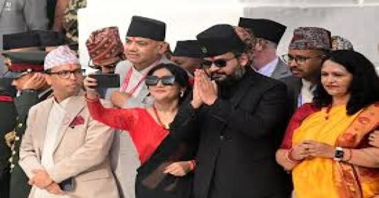 ജെൻ സികളുടെ സ്വന്തം ‘റാപ്പർ ബലെൻ’, നേപ്പാളിന്റെ അടുത്ത പ്രധാനമന്ത്രി? ആരാണ് ബലേന്ദ്ര ഷാ?