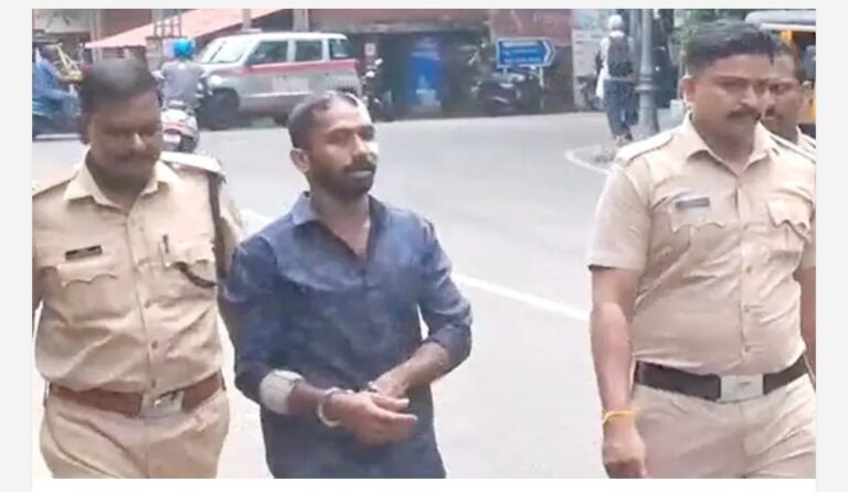 മുൻവൈരാഗ്യം; മട്ടാഞ്ചേരിയിൽ നടുറോഡില്‍ യുവാവിനെ കുത്തിപ്പരിക്കേല്‍പ്പിച്ചു, ഗുരുതര പരിക്ക്