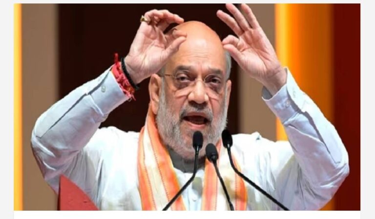 ഇന്ത്യയിൽ മുസ്ലിം ജനസംഖ്യ വർധിക്കാൻ കാരണം പാകിസ്താനിൽനിന്നും ബംഗ്ലാദേശിൽ നിന്നമുള്ള നുഴഞ്ഞുകയറ്റമാണ്’; വിവാദ പരാമർശവുമായി അമിത് ഷാഇന്ത്യയിൽ മുസ്ലിം ജനസംഖ്യ വർധിക്കാൻ കാരണം പാകിസ്താനിൽനിന്നും ബംഗ്ലാദേശിൽ നിന്നമുള്ള നുഴഞ്ഞുകയറ്റമാണ്’; വിവാദ പരാമർശവുമായി അമിത് ഷാ
