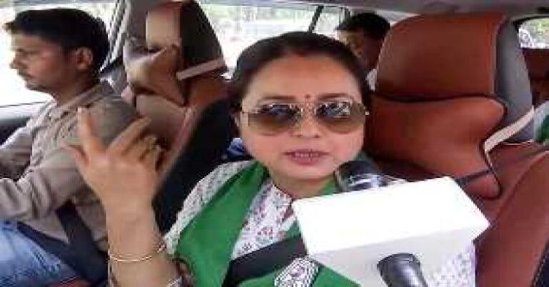 ‘കുടുംബവുമായുള്ള ബന്ധവും അവസാനിപ്പിക്കുന്നു’; ലാലു പ്രസാദ് യാദവിന്റെ മകള്‍ രോഹിണി ആചാര്യ ആര്‍ജെഡി വിട്ടു