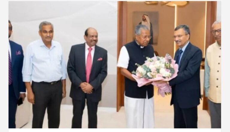 മുഖ്യമന്ത്രി പിണറായി വിജയൻ അബുദാബിയിലെത്തി; നാളെ പ്രവാസികളെ അഭിസംബോധന ചെയ്യും, ദുബൈയിലെ പരിപാടി ഡിസംബർ 1ന്