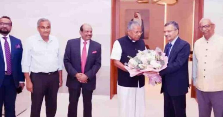 മുഖ്യമന്ത്രി പിണറായി വിജയൻ യുഎഇയിൽ