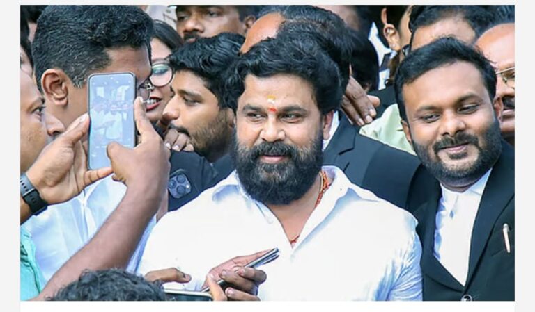 നടിയെ ആക്രമിച്ച കേസ്; പാസ്പോർട്ട് വിട്ടുകിട്ടണം എന്ന ദിലീപിന്‍റെ ആവശ്യം അംഗീകരിച്ച് കോടതി, കുറ്റവിമുക്തനാക്കപ്പെട്ടതോടെ ജാമ്യബോണ്ടുകൾ അവസാനിച്ചെന്ന് കോടതി