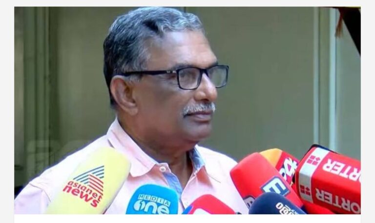 ശബരിമല സ്വർണക്കവർച്ച കേസ്; തിരുവിതാംകൂർ ദേവസ്വം ബോർഡ് മുൻ പ്രസിഡന്റ്‌ എ പത്മകുമാറിന്റെ റിമാൻഡ് നീട്ടി