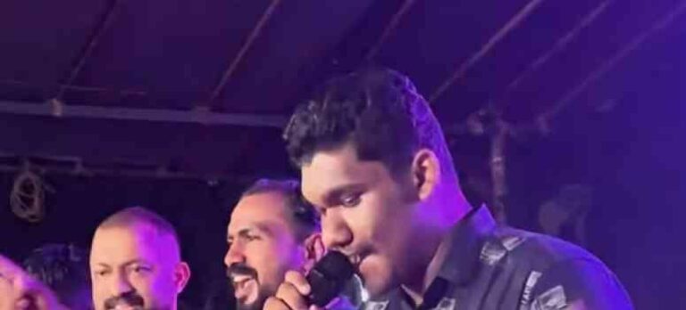 ‘പോറ്റിയേ കേറ്റിയേ’&nbsp; പാരഡി ഗാനത്തിൽ കേസെടുത്തേക്കും, പരാതി എഡിജിപിക്ക് കൈമാറി