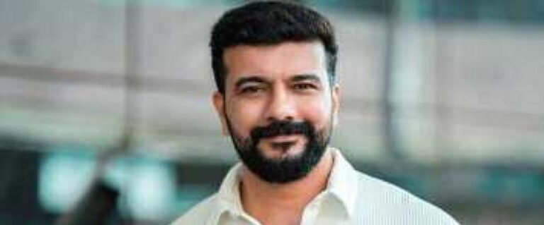 തൃപ്പൂണിത്തുറയിൽ അപ്രതീക്ഷിത ട്വിസ്റ്റ്; രമേശ് പിഷാരടി കോൺഗ്രസ് സ്ഥാനാർഥിയായേക്കും