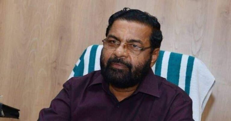 മനസിലാക്കിയത് ‘ശരിയായ ഭക്തന്‍’ എന്ന നിലയ്ക്ക്;&nbsp; പോറ്റിയുമായുള്ള ചിത്രങ്ങള്‍ പുറത്തെത്തിയതില്‍ പ്രതികരിച്ച് കടകംപള്ളി സുരേന്ദ്രന്‍