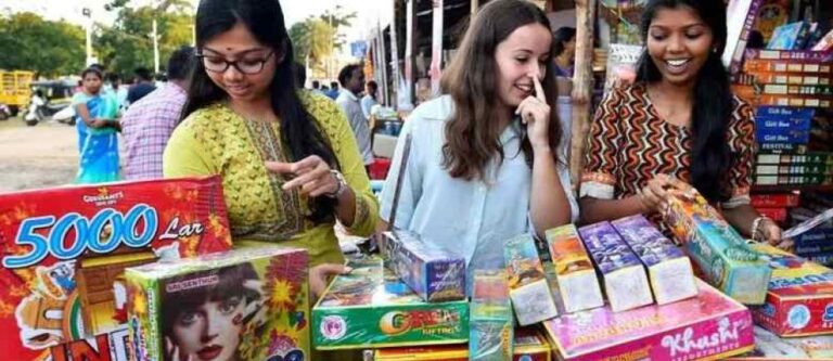 വിഷു ആഘോഷങ്ങൾക്കായി ഒരുങ്ങി മലയാളികൾ; സജീവമായി വിഷു വിപണി