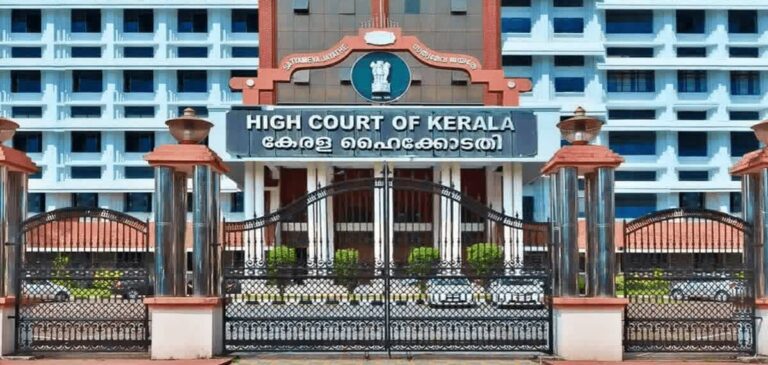 കൊച്ചിയിൽ നടിയെ ആക്രമിച്ച കേസ്; മെമ്മറി കാര്‍ഡ് പരിശോധിച്ചതില്‍ പുനരന്വേഷണം വേണം: അതിജീവിത ഹൈക്കോടതിയിൽ