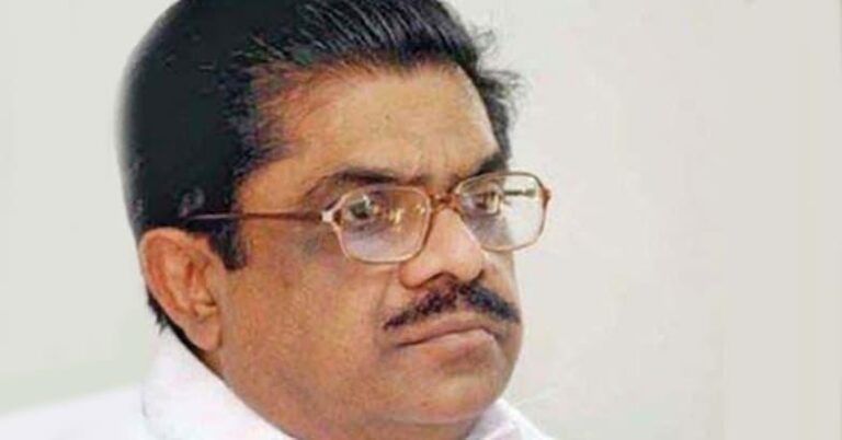 മദ്യത്തിൻറെ നികുതിയിളവിൽ നേരത്തേ ചർച്ച വേണമായിരുന്നുവെന്ന് വിഎം സുധീരൻ