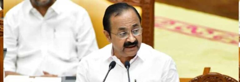 ഐഎഫ്എഫ്കെ കൊച്ചിയിലേക്ക് മാറ്റുമോ? ബജറ്റ് പ്രഖ്യാപനത്തിന് പിന്നാലെ തലസ്ഥാനത്ത് പ്രതിഷേധം ശക്തം