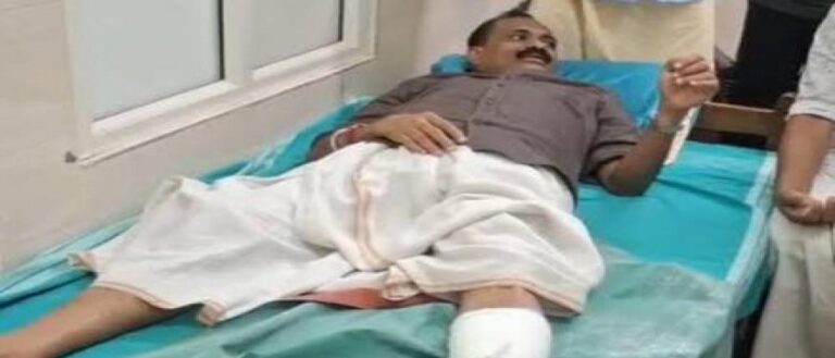 തിരുവനന്തപുരം കോർപ്പറേഷനിൽ സംഘർഷം; മേയർ വി വി രാജേഷിന്റെ കാലിൽ പ്ലാസ്റ്റർ ഇട്ടു