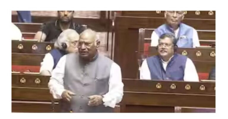 കേന്ദ്ര മന്ത്രി രാജിവെക്കാതെ ചർച്ചയില്ല; പാർലമെന്റിൽ വൻ പ്രതിഷേധം, ഇരുസഭകളും പിരിഞ്ഞു!